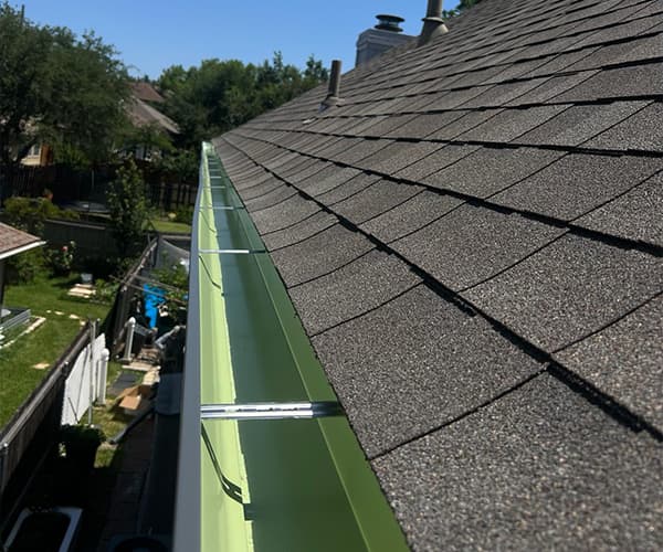 Professional Gutter Cleaning Work